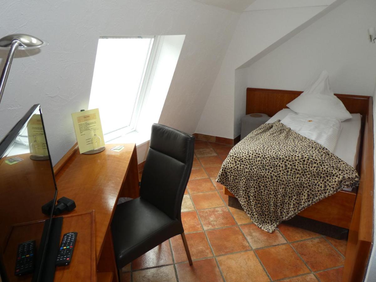 Hotel Mitte Alte Suesswarenfabrik ラインバッハ エクステリア 写真