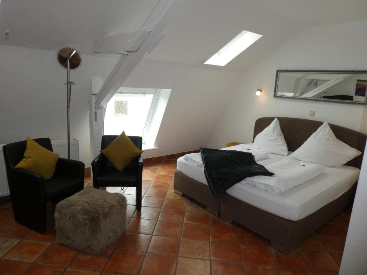 Hotel Mitte Alte Suesswarenfabrik ラインバッハ エクステリア 写真